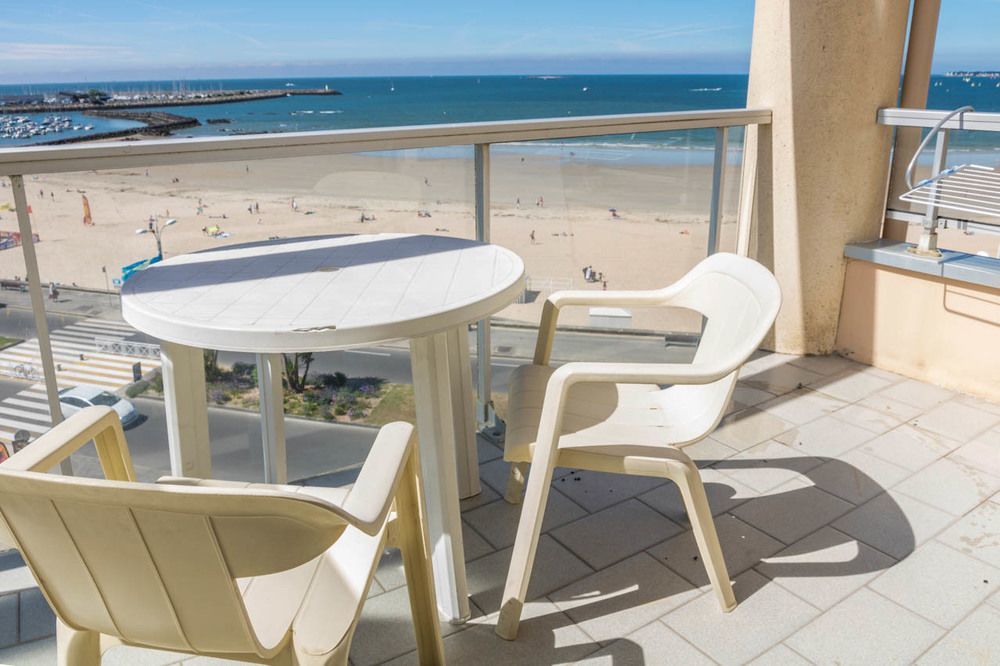 Pierre & Vacances Residence Les Oceanesポミシェ エクステリア 写真